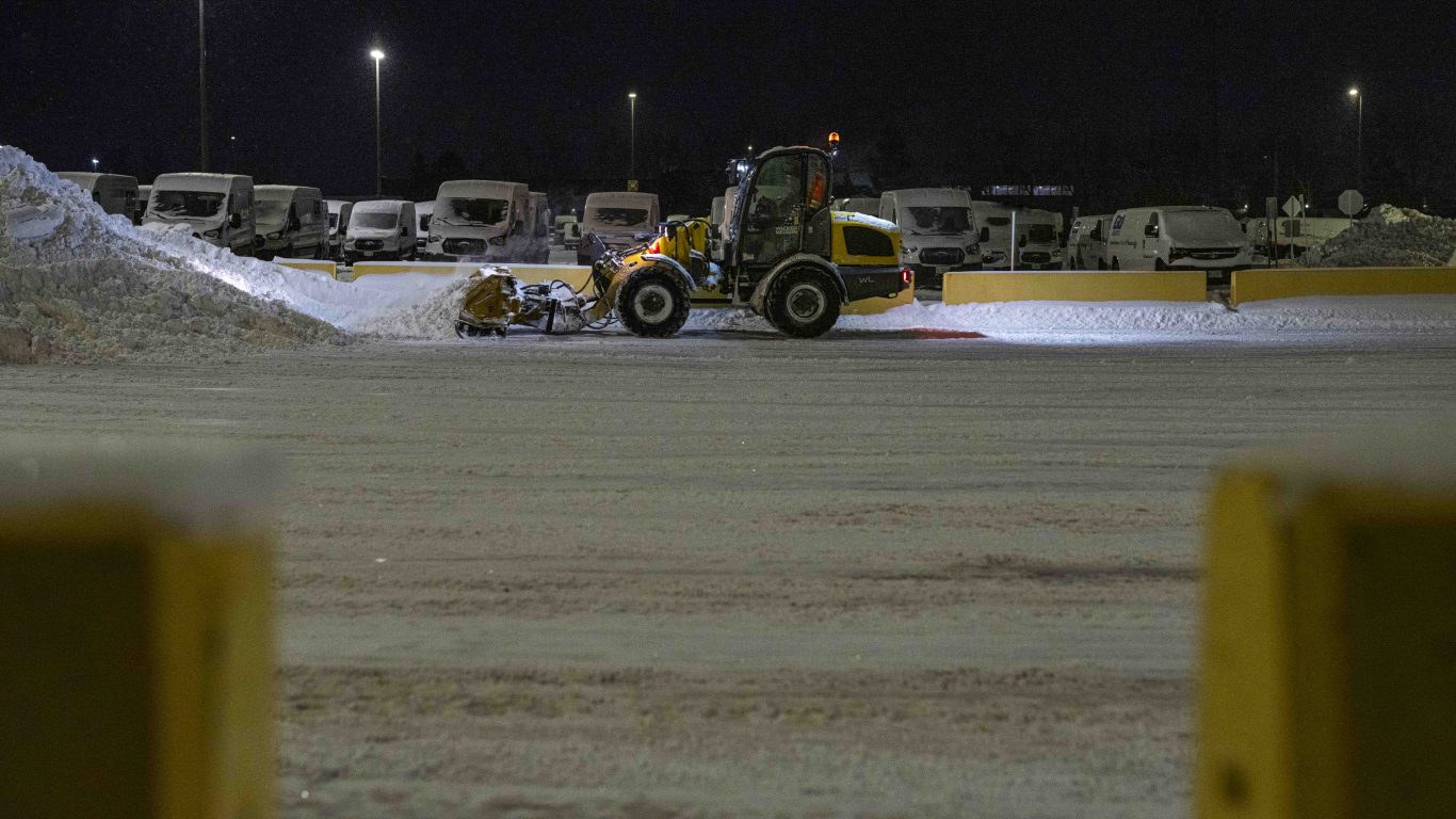 Snow removal at a commercial plaza